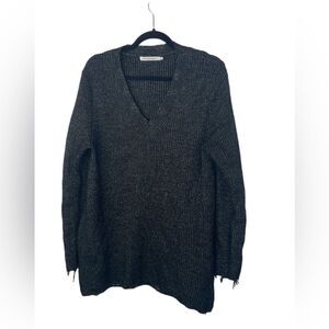 Stitches and Stripes Evereve Womens Sz L Black Sloane Destructed Tunic Sweater
